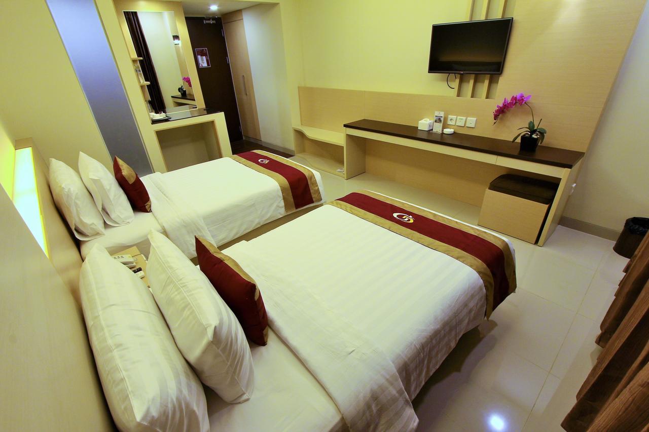 Grand Parama Hotel Tanjung Redep Exteriör bild